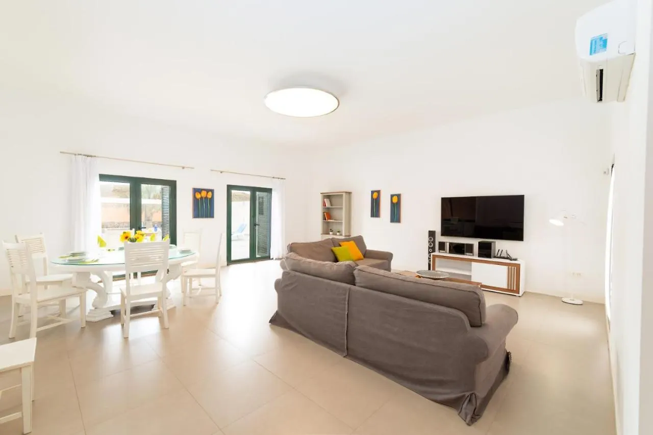 Villa Diamond By Villa Plus La Oliva