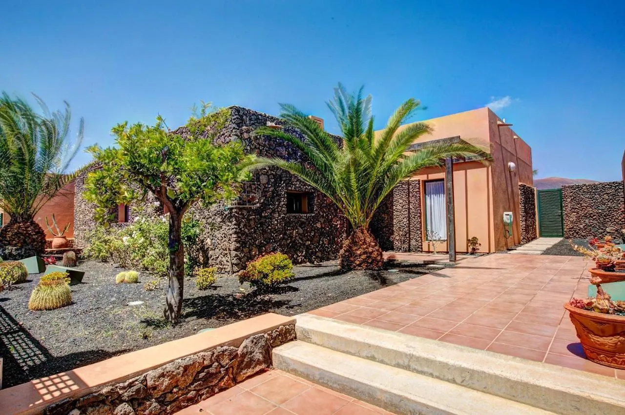 Villa Diamond By Villa Plus La Oliva 0*,